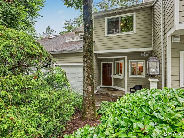 333 Palmer Hill, Unit 1B, Greenwich, CT 06878