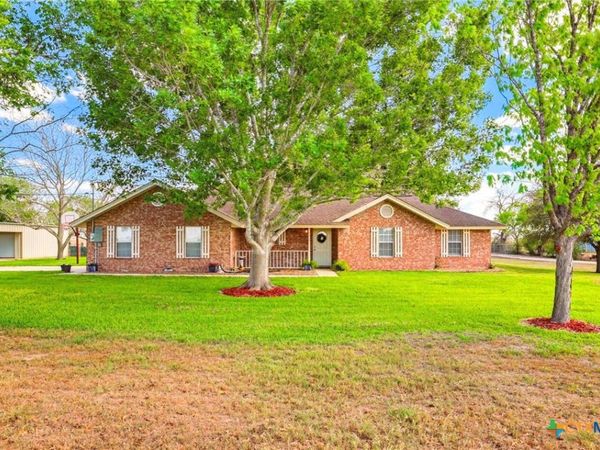 8416 Fm 541 , Stockdale, TX 78160