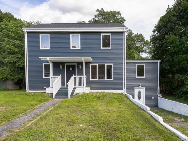 22 Henmond Boulevard , Poughkeepsie, NY 12603