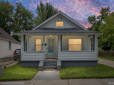 17638 Ivanhoe Street, Roseville, Mi 48066