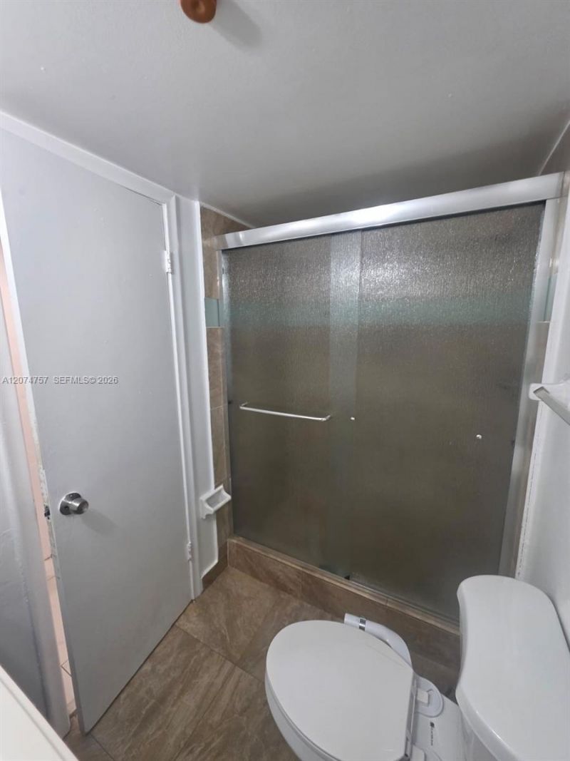 4121 Stirling Rd, Unit 207, Dania Beach, FL 33314 Photo