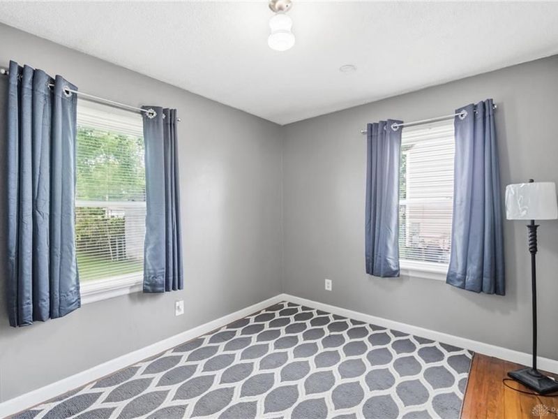 1027 N Burnett Road, Springfield, OH 45503 Photo 14