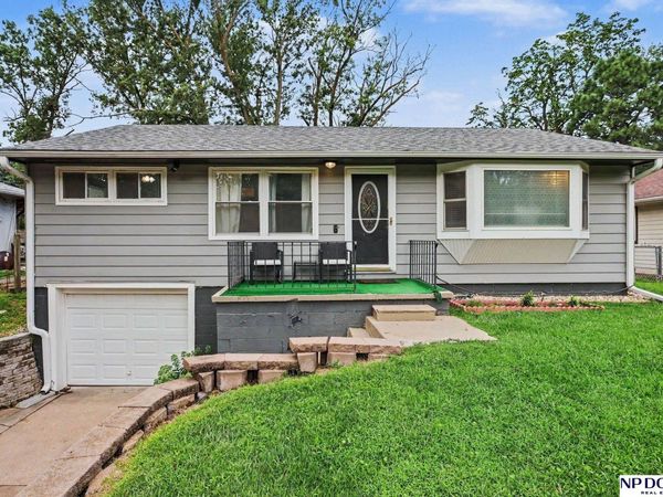 3425 N 68 Street, Lincoln, NE 68507