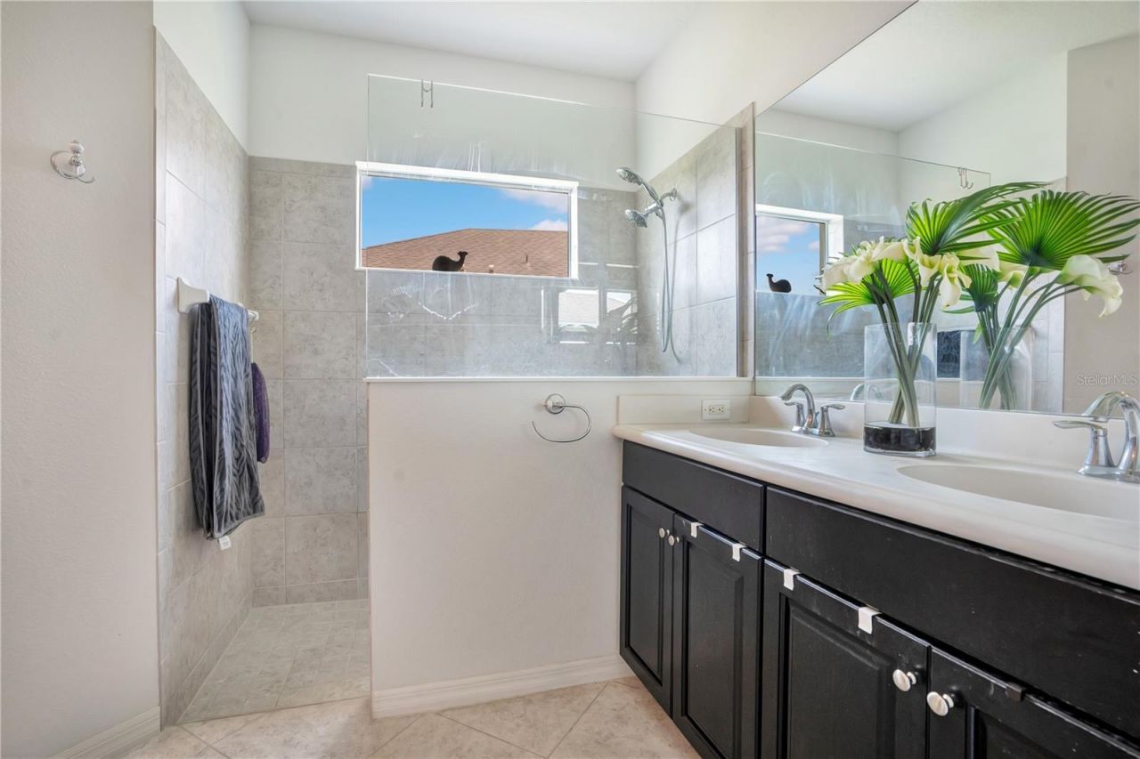 12225 Whisper Lake Drive , Bradenton, FL 34211 Photo