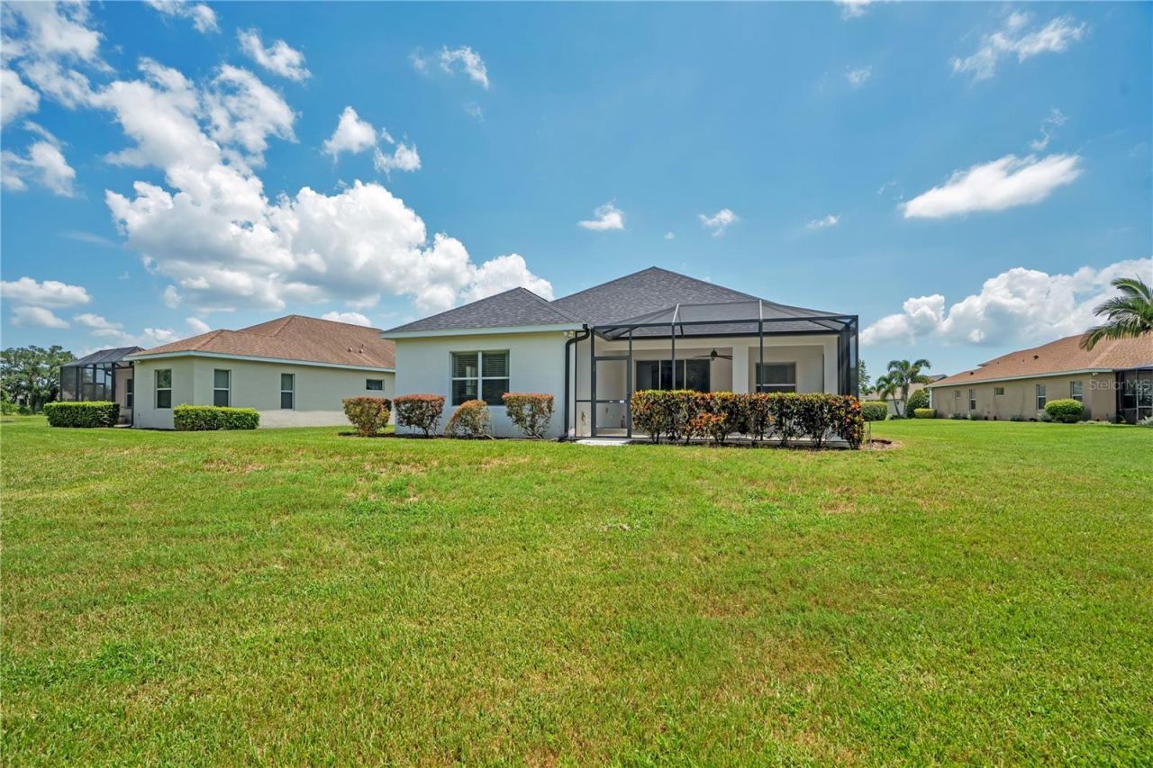 12225 Whisper Lake Drive , Bradenton, FL 34211 Photo