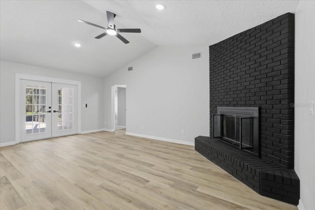2 Elder Place , Palm Coast, FL 32164 Photo