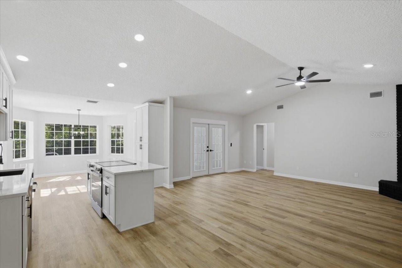 2 Elder Place , Palm Coast, FL 32164 Photo
