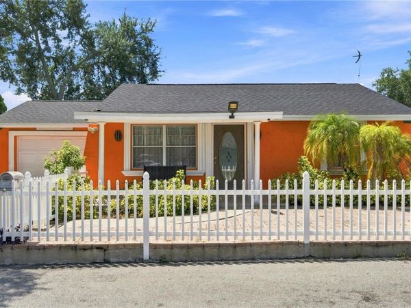 10118 BRIARWICK COURT, TAMPA, FL 33615
