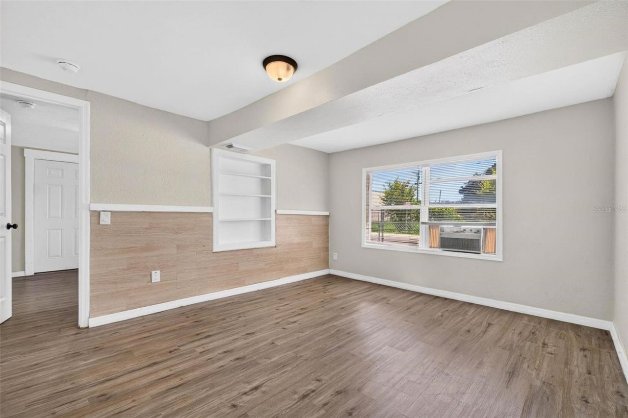 1901 Melrose Avenue S, Saint Petersburg, FL 33712 Photo