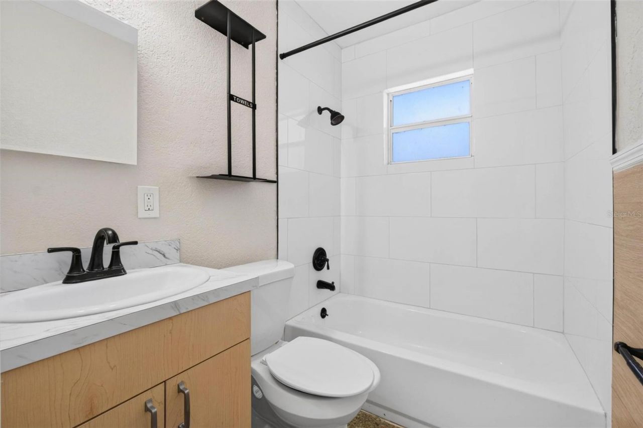 1901 Melrose Avenue S, Saint Petersburg, FL 33712 Photo