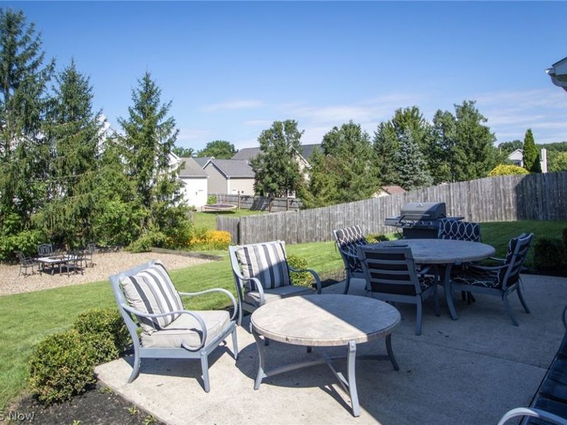 7484 E Oralee Lane, Hudson, OH 44236 Photo 17