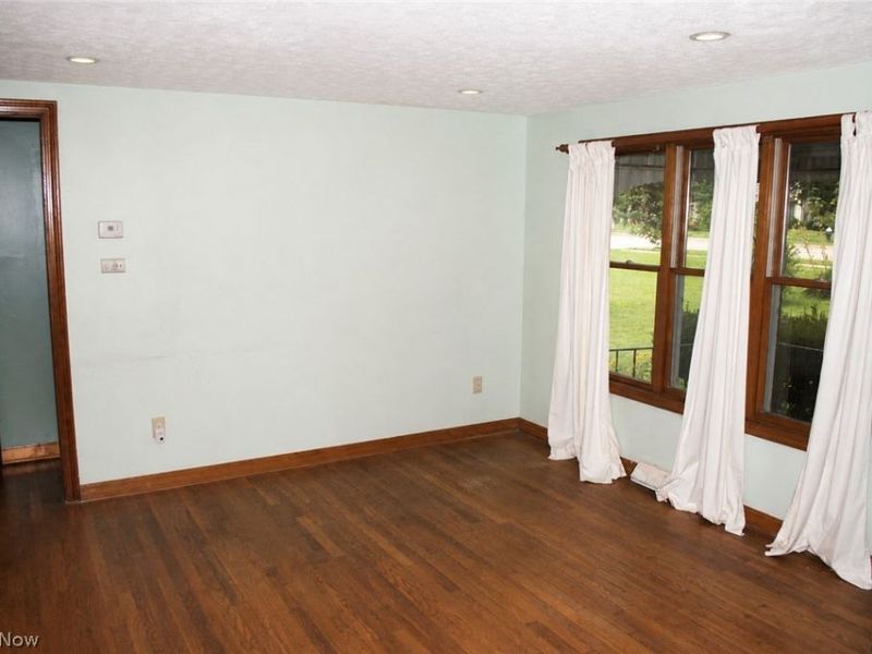 6517 Lear Nagle Road, North Ridgeville, OH 44039 Photo 6