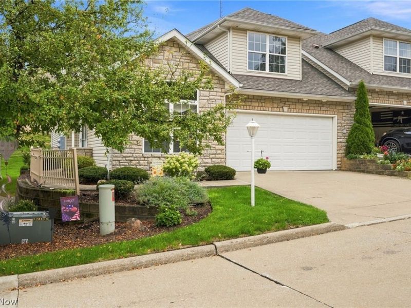 6797 Rolling Meadow Drive , Cleveland, OH 44134 Photo 27
