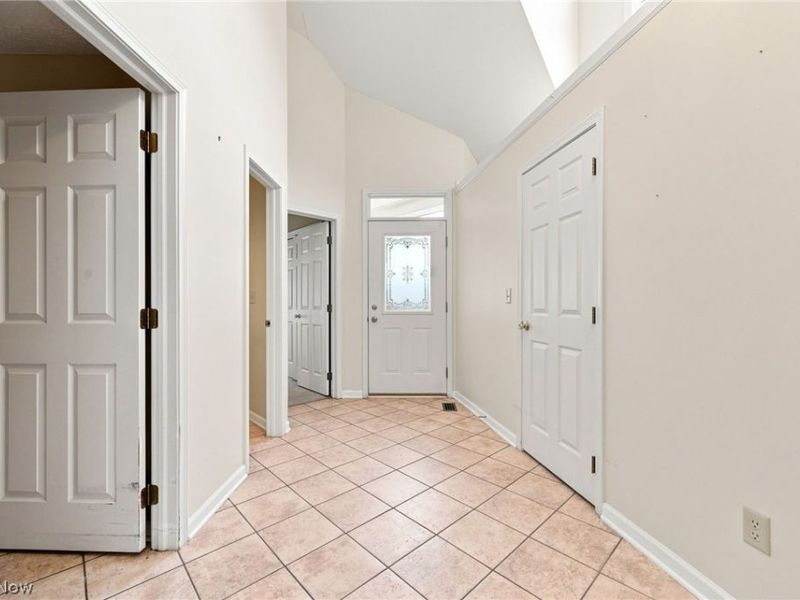 6797 Rolling Meadow Drive , Cleveland, OH 44134 Photo 31