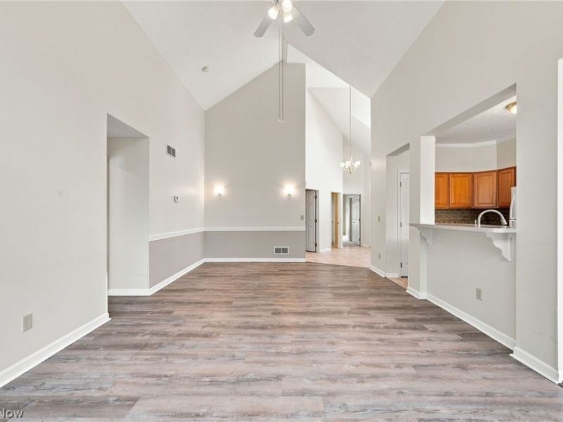 6797 Rolling Meadow Drive , Cleveland, OH 44134 Photo 32
