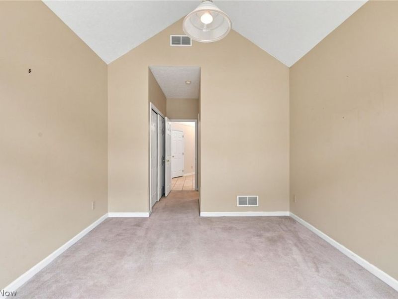 6797 Rolling Meadow Drive , Cleveland, OH 44134 Photo 4