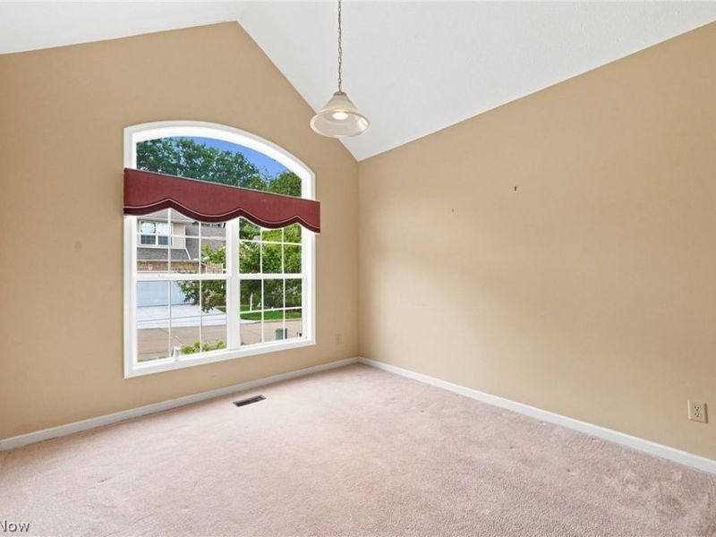 6797 Rolling Meadow Drive , Cleveland, OH 44134 Photo 5