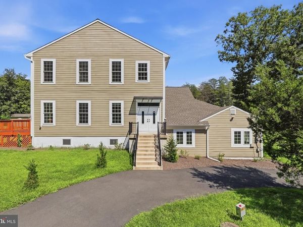 12304 POPES HEAD ROAD, FAIRFAX, VA 22030