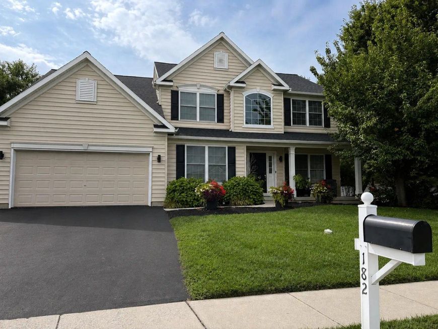 182 Pickwick Circle , Palmyra, PA 17078 Main Photo