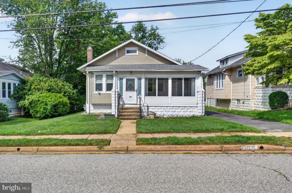 109 Locust Avenue, Wilmington, DE 19805 Main Photo