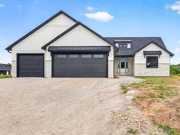 N918 QUARRY RIM ROAD, Hortonville, WI 54944