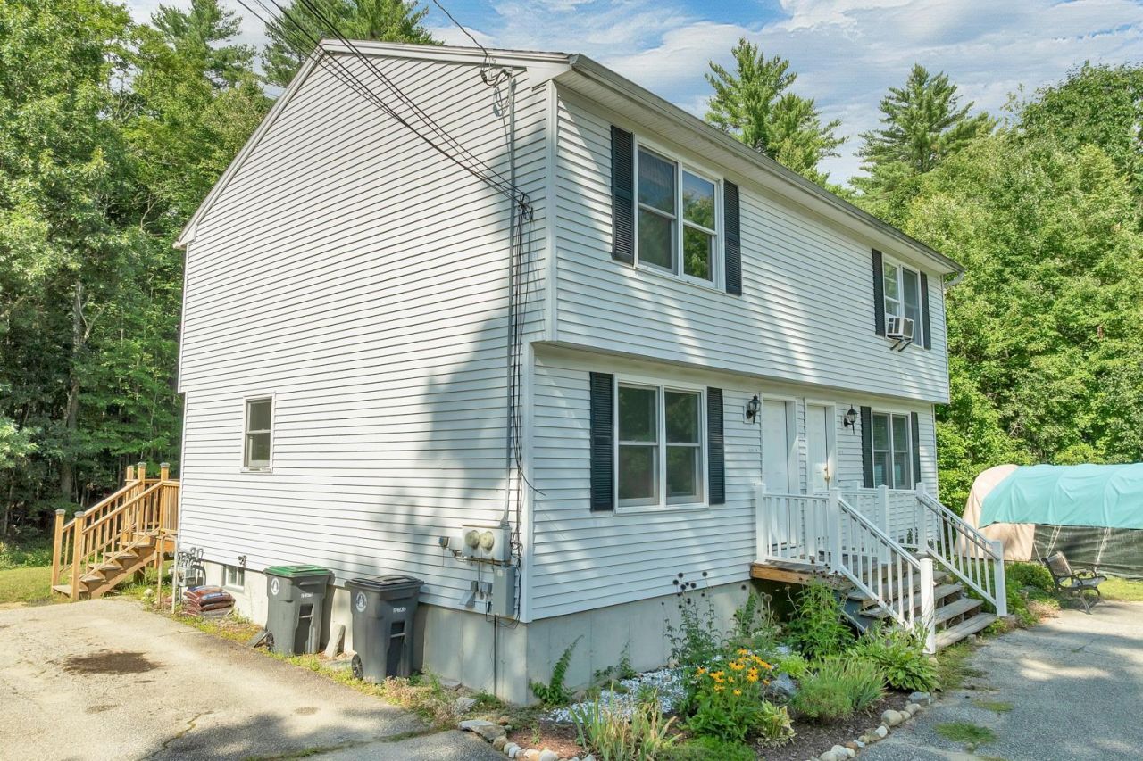 330 Academy Road, Pembroke, NH 03275 Main Photo