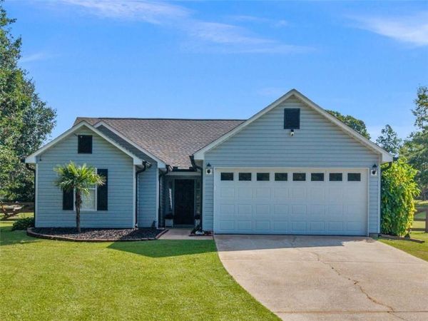 373 McCart Road , Mcdonough, GA 30252