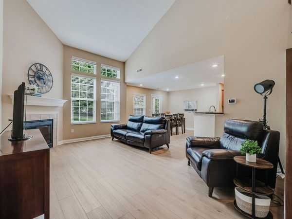 5033 Calais Drive , Columbus, OH 43221