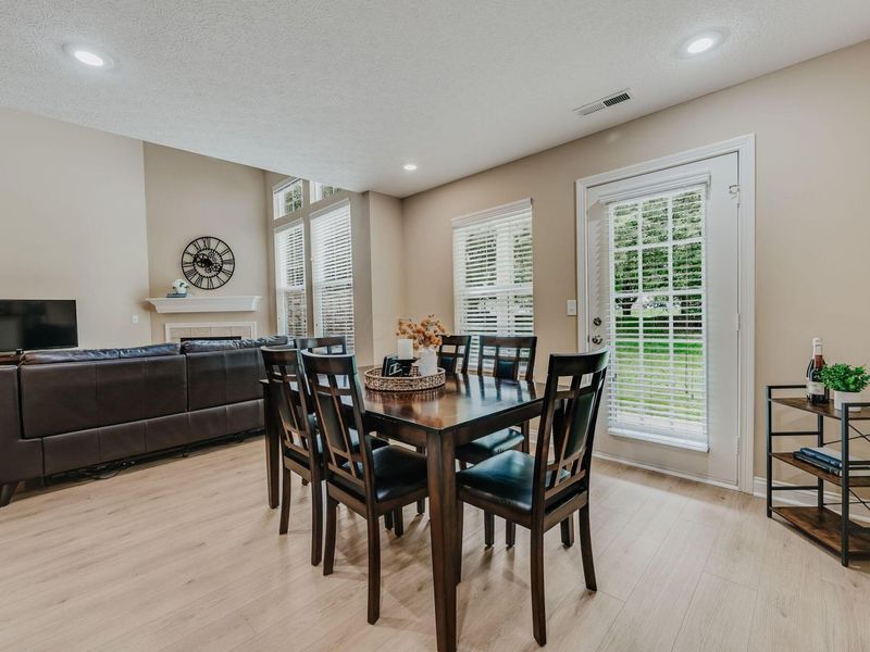 5033 Calais Drive , Columbus, OH 43221 Photo 11