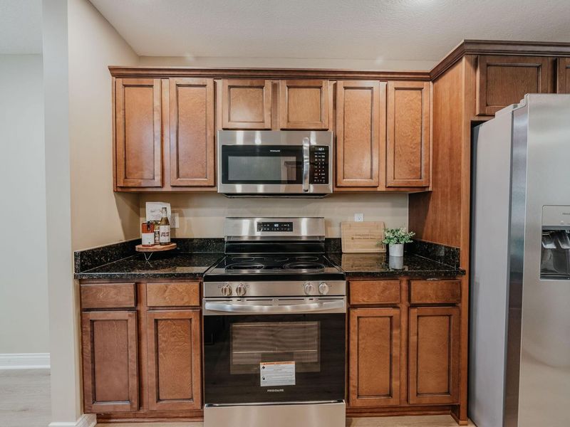 5033 Calais Drive , Columbus, OH 43221 Photo 16