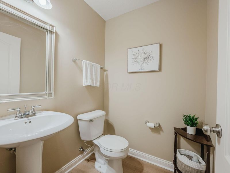 5033 Calais Drive , Columbus, OH 43221 Photo 19