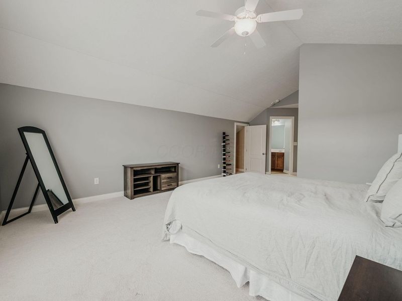 5033 Calais Drive , Columbus, OH 43221 Photo 24