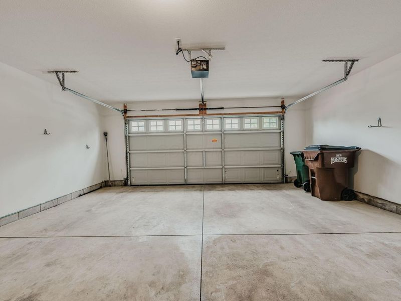 5033 Calais Drive , Columbus, OH 43221 Photo 38