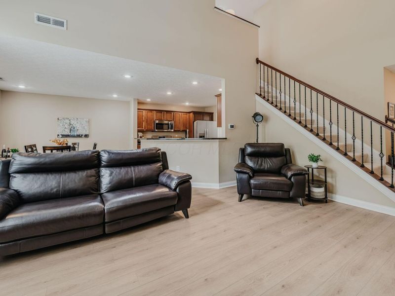 5033 Calais Drive , Columbus, OH 43221 Photo 6