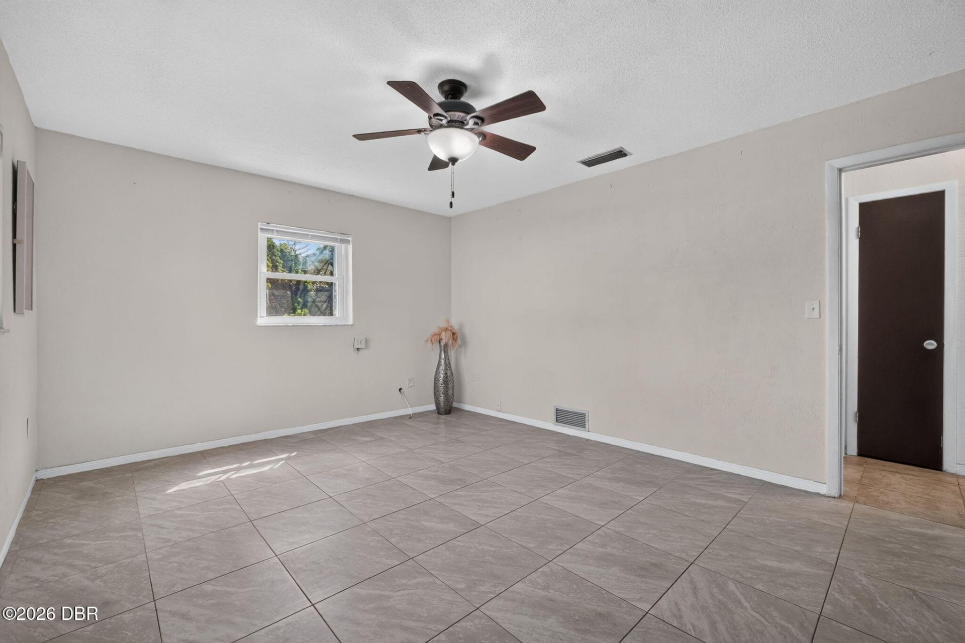 301 N 5th Street, Flagler Beach, FL 32136 Photo
