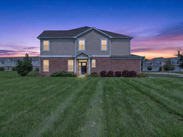 1308 Draper Road, MCHENRY, IL 60050