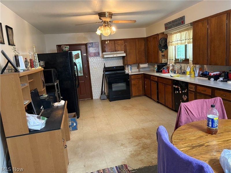 3459 Hewitt Gifford Road, Warren, OH 44481 Photo 10