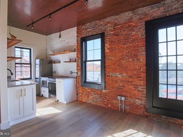 1900 WATERLOO STREET, Unit 3, PHILADELPHIA, PA 19122
