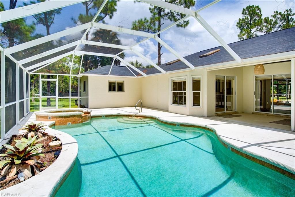 171 5th St Sw, Naples, FL 34117 Photo