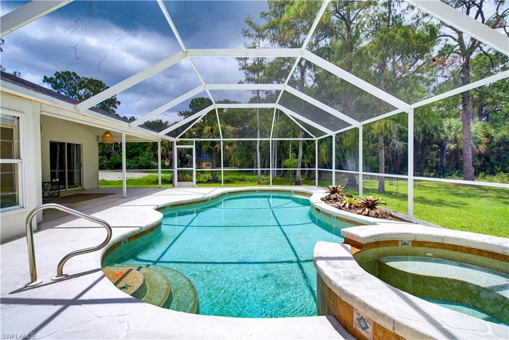171 5th St Sw, Naples, FL 34117 Photo
