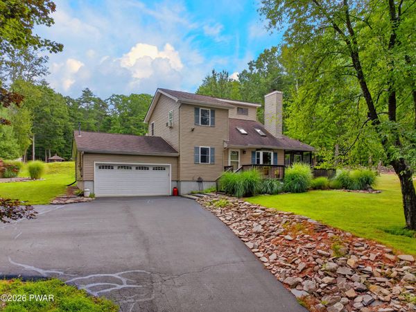 124 Blackberry Drive , Milford, PA 18337