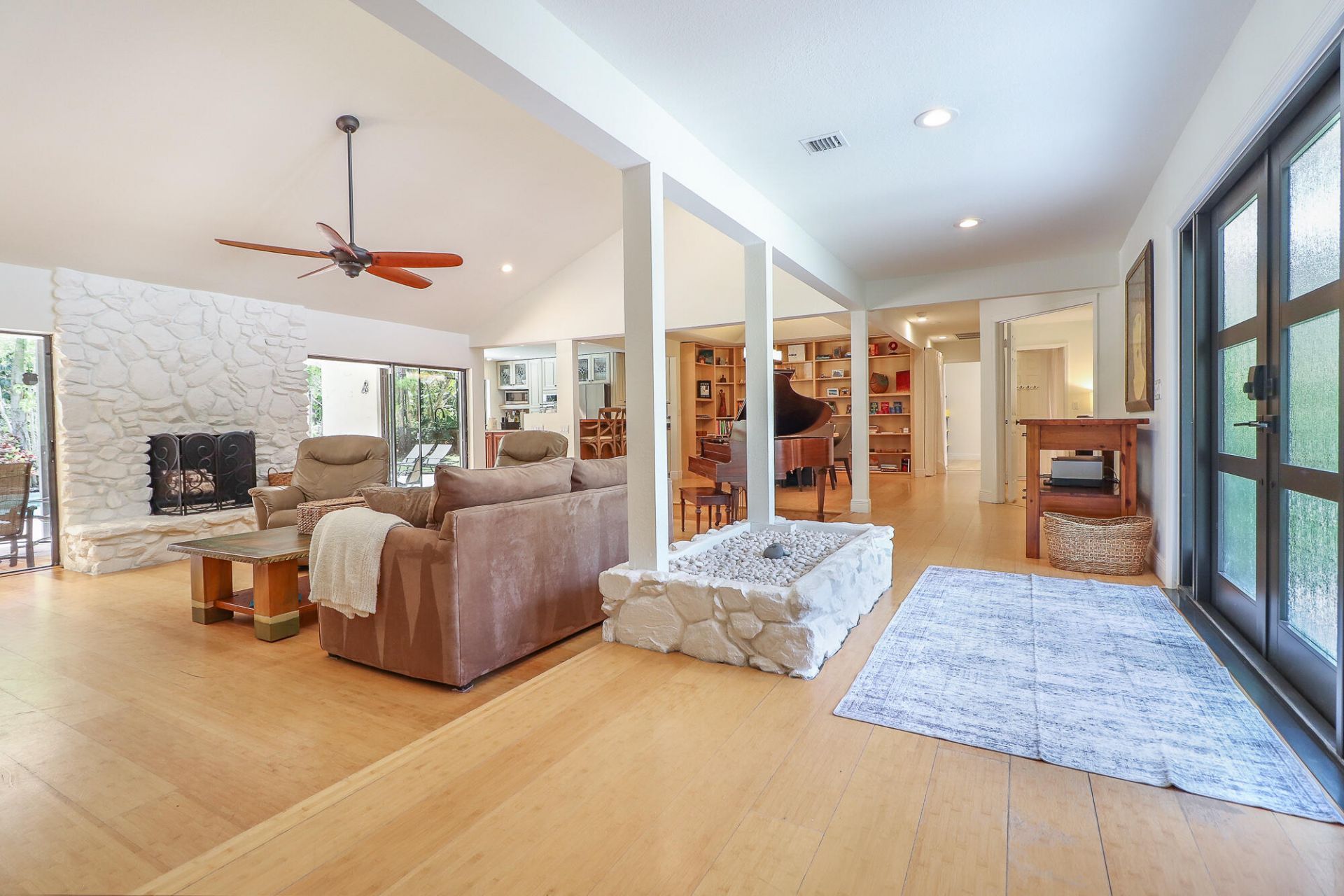 8166 150th Court N, Palm Beach Gardens, FL 33418 Photo