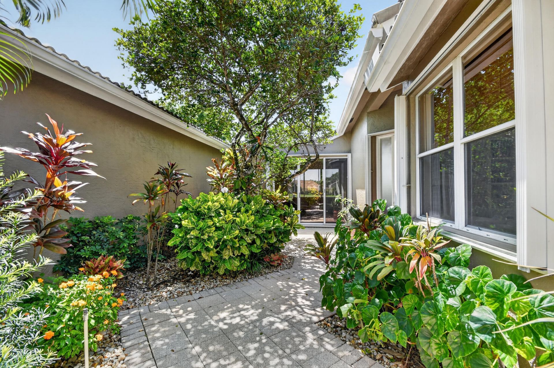 4758 Carlton Golf Drive, Lake Worth, FL 33449 Photo