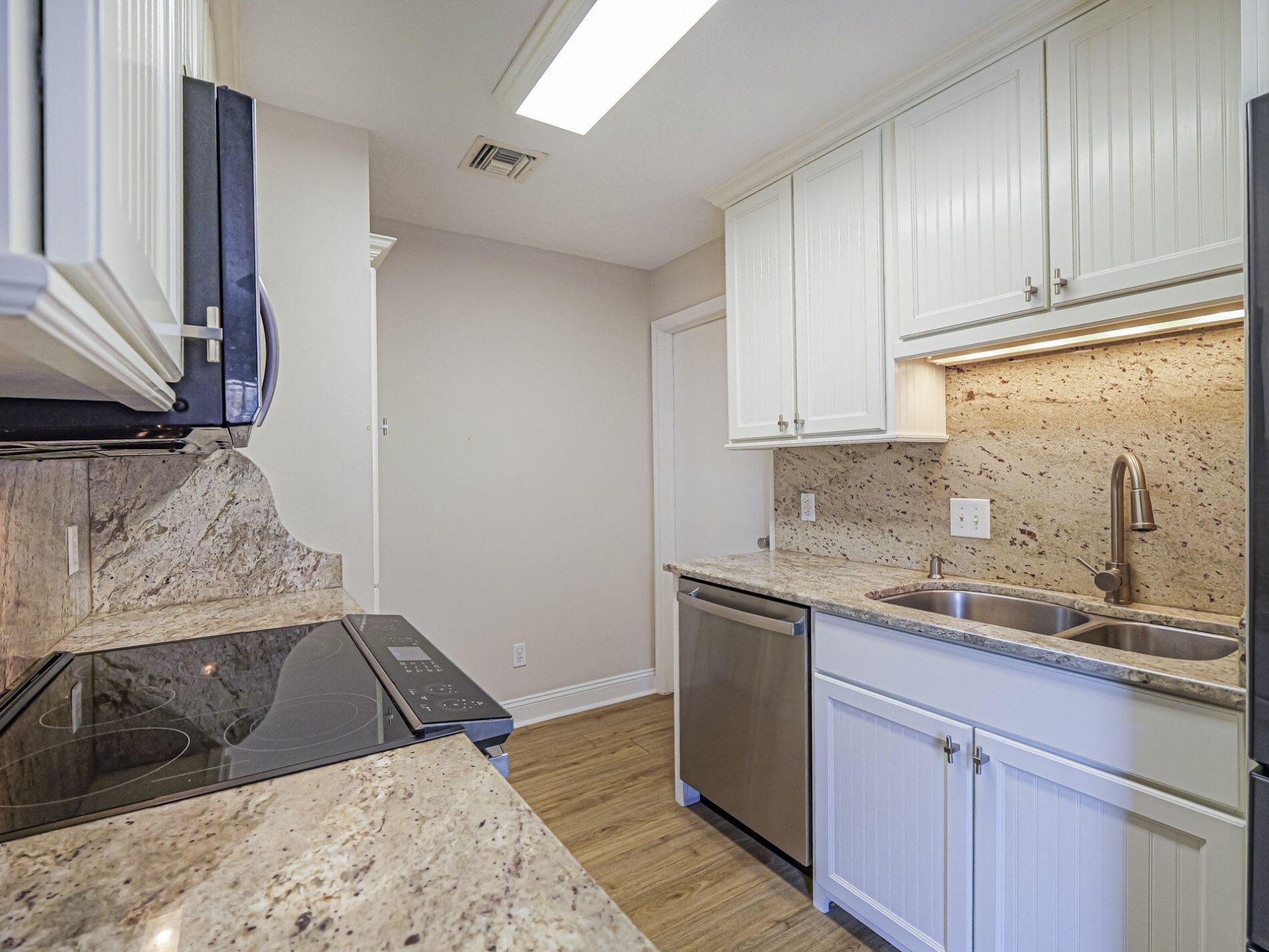 219 E Park Shores Circle, Unit 219B, Indian River Shores, FL 32963 Photo