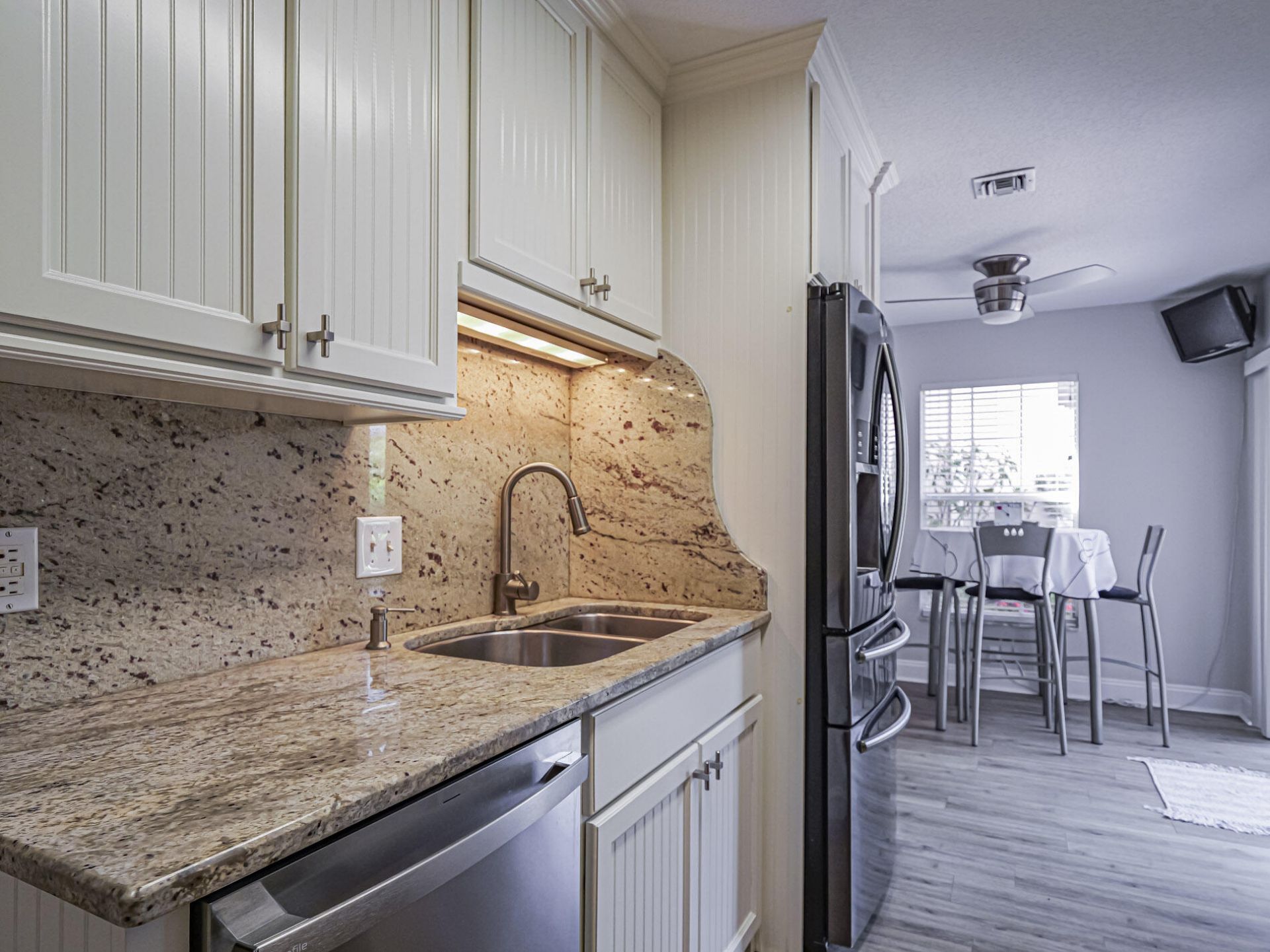 219 E Park Shores Circle, Unit 219B, Indian River Shores, FL 32963 Photo