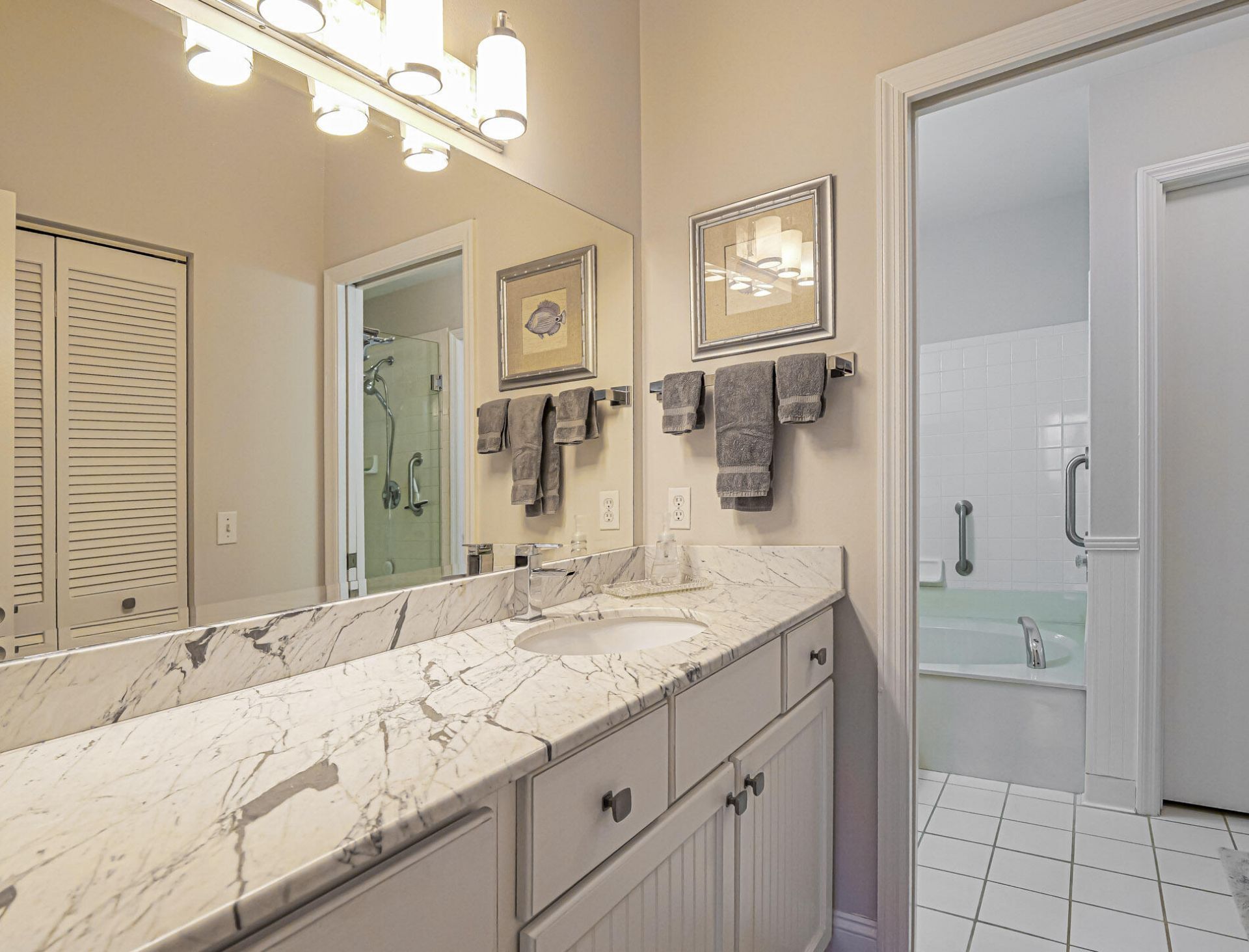 219 E Park Shores Circle, Unit 219B, Indian River Shores, FL 32963 Photo