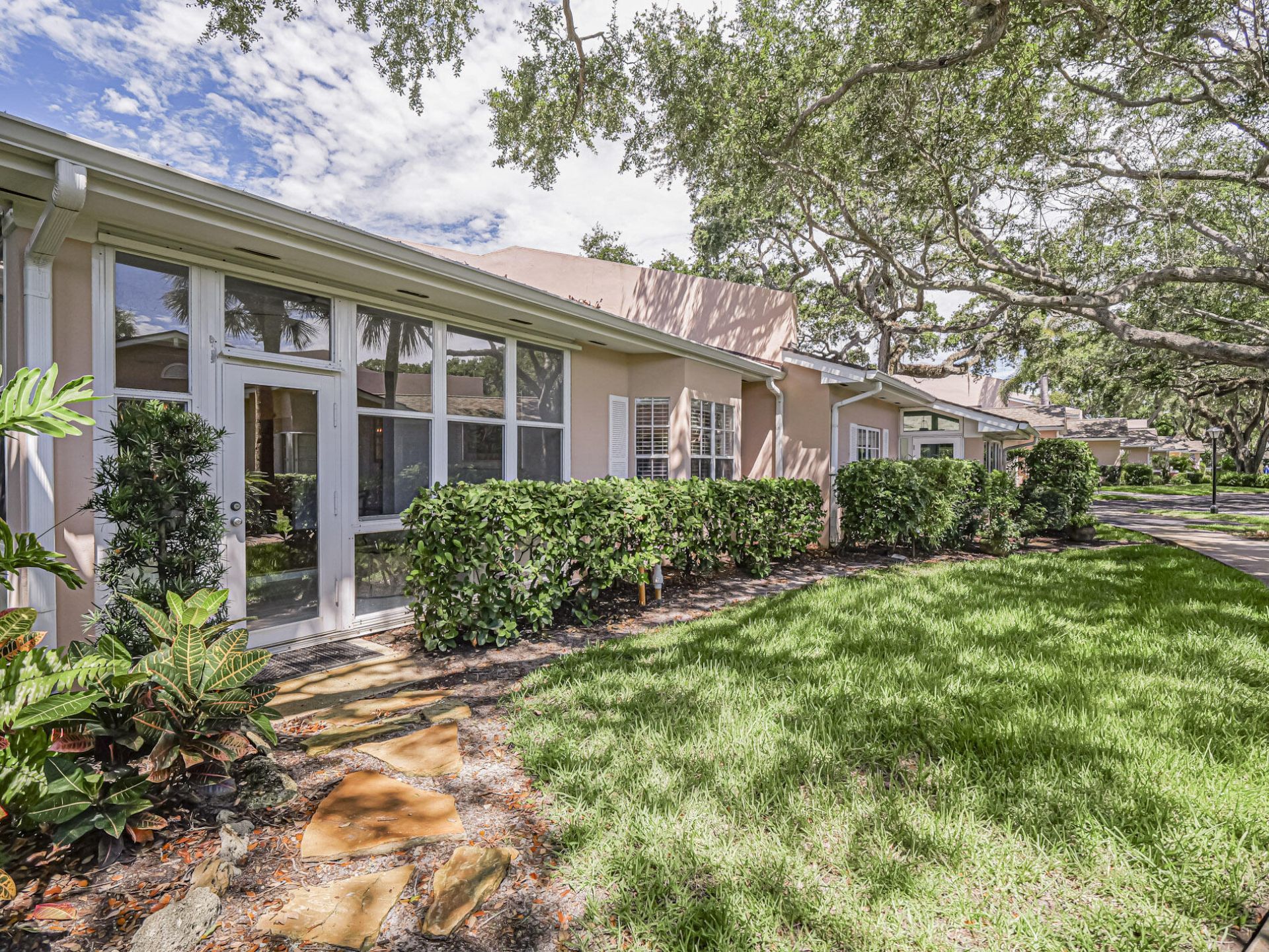 219 E Park Shores Circle, Unit 219B, Indian River Shores, FL 32963 Photo