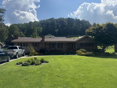 748 Lakeside Drive, Jackson, KY 41339