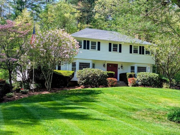 21 Village Green, Norfolk, MA 02056