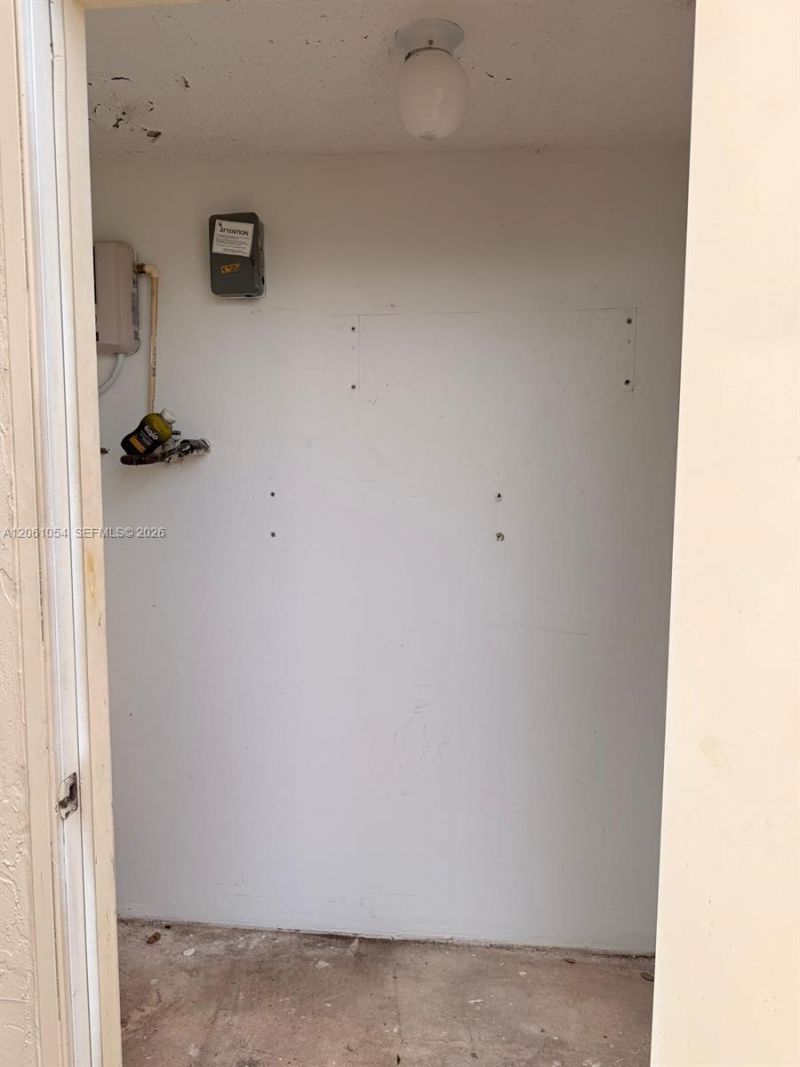 6431 NW 171st St, Hialeah, FL 33015 Photo